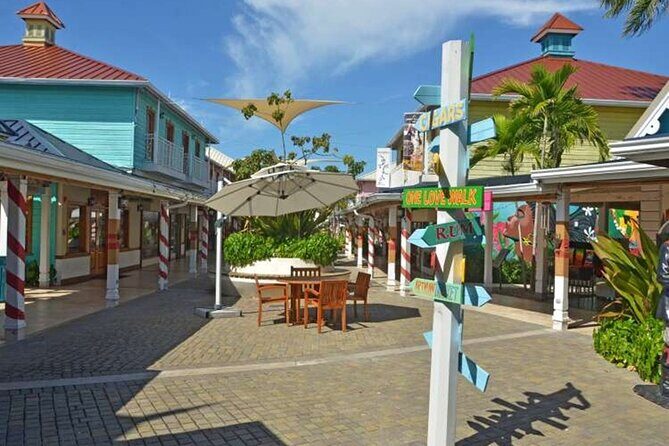 Montego Bay Highlights Tour with Shopping and Bamboo Rafting - Harbor Street Craft Market: handmade souvenirs without the stress