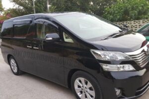 Montego Bay Hotels Airport Private Transfer - Riding in comfort: air-conditioned minivans and real group limits