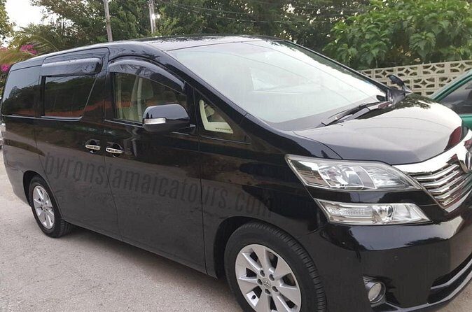 Montego Bay Hotels Airport Private Transfer - Timing reality: how the 30 minutes estimate works