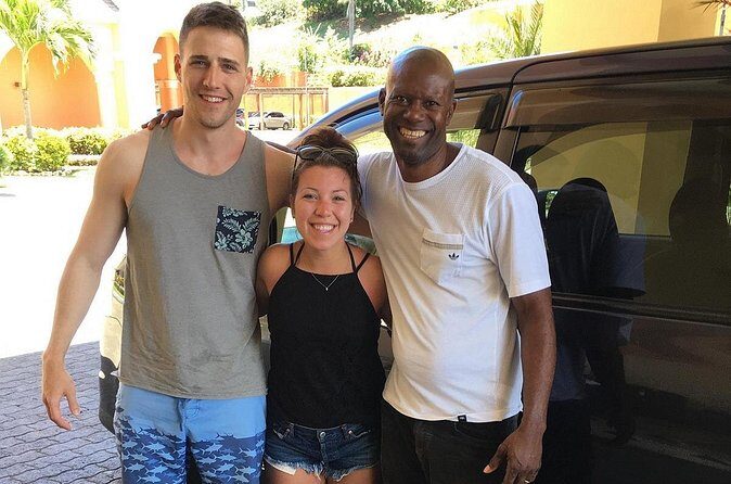 Montego Bay Hotels Private Airport Round Trip Transfers - Round-Trip Return to the Airport: Stress Less Before Your Flight