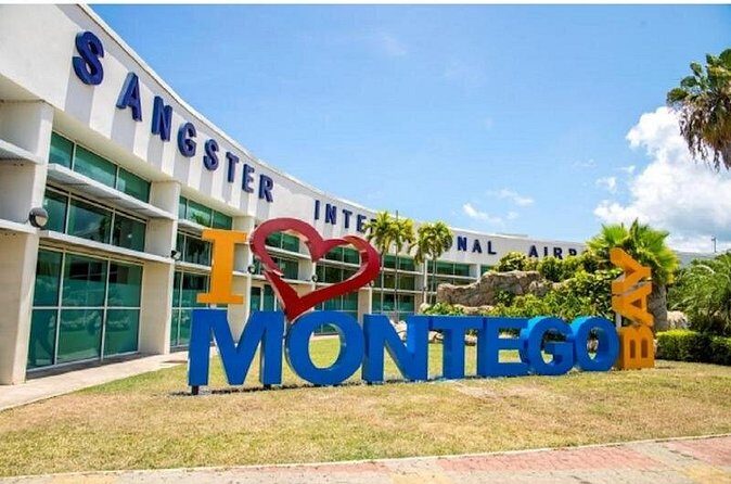 Montego Bay Hotels Private Airport Transfer to Sangster International (MBJ) - Reviews Tell a Clear Story: Mostly Smooth, One Big Lesson
