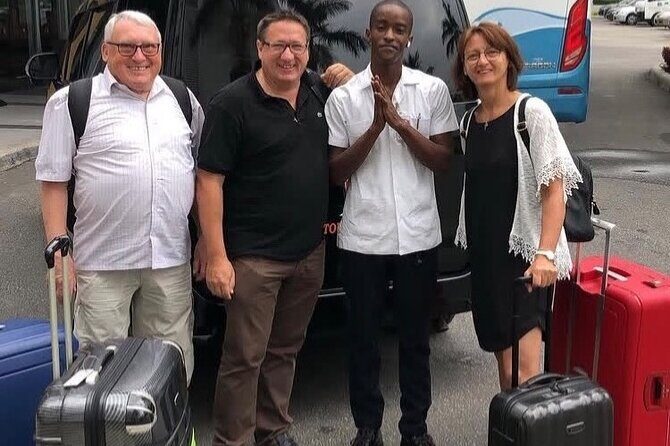 Montego Bay Jamaica Airport Transfer to Montego Bay and Falmouth - Meeting Dolla at Sangster International Airport