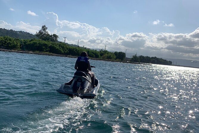 Montego Bay Jet Ski and Parasailing Combo or Single with Pickup - Tubing as the flexibility option: choose it when you want fun without the high air