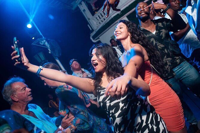 Montego Bay Night Out Lounge2727 Private and Customize Transfer - H2: VIP upgrades and table service: when it’s worth the extra money