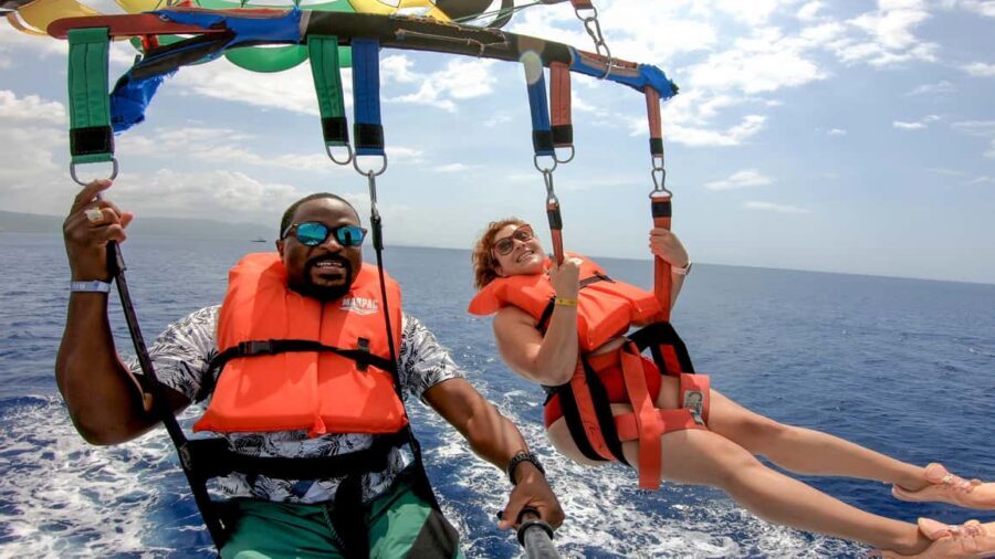 Montego Bay: Parasailing and Jet Ski Combo with Pickup - Parasailing in Montego Bay: what the 10-minute flight really feels like