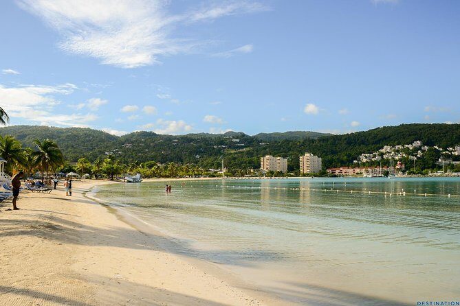 Montego Bay Sightseeing and Shopping Tour - Hip Strip: your 1-hour launchpad for Jamaican-made shopping