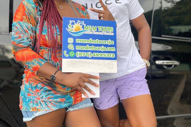 Montego Bay Sightseeing Tour and Souvenir Shopping - Guide Quality and Safety: Why It Matters in Town