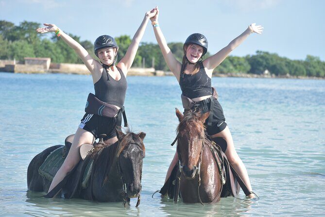 Negril 45-minute Guided Horseback Ride and Swim - What to wear, bring, and plan for on a wet day