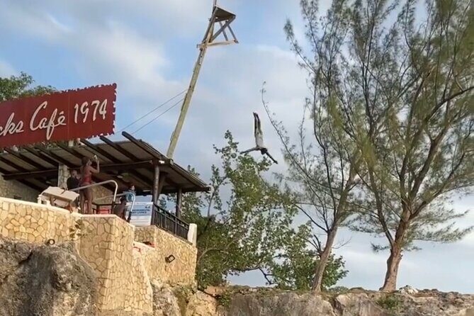 Negril 7 mile Beach, Party Catamaran Cruise , Snorkeling and Ricks Cafe Combo - The party catamaran segment: snorkeling plus drinks, on a fixed schedule