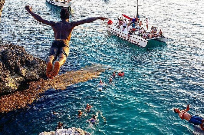 Negril 7 Mile Beach & Rick's Café Combo Tour from Montego Bay - Price and Value: What $205.13 Per Group Really Buys