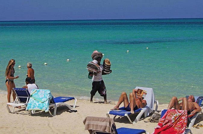 Negril 7 Mile Beach & Rick's Café Combo Tour from Montego Bay - Practical Tips for a Smooth Day in Negril