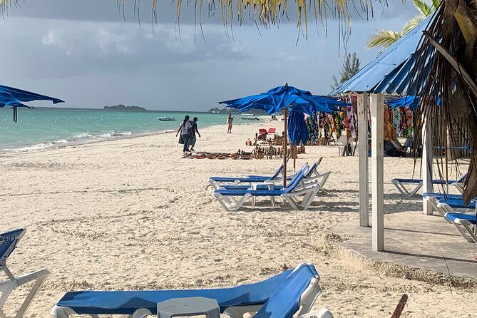Negril 7 Mile Beach & Ricks Cafe Sunset Tour (Private ) - Private ride to Negril: how this tour stays relaxed
