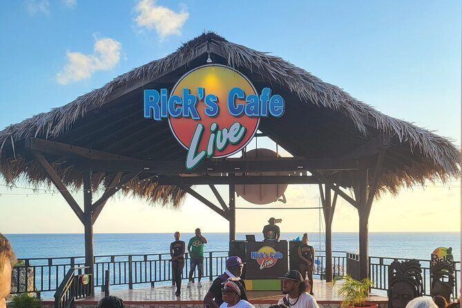 Negril Beach Break and Ricks Cafe - Montego Bay Cruise Port - Negril’s 7-mile beach break: sand time, music, and lobster choices