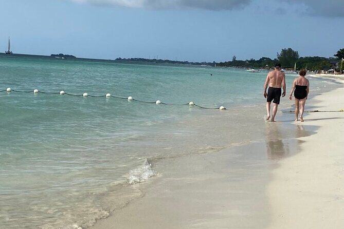 Negril day! beach and west end Cliffs with French Guide - Key things I’d plan around