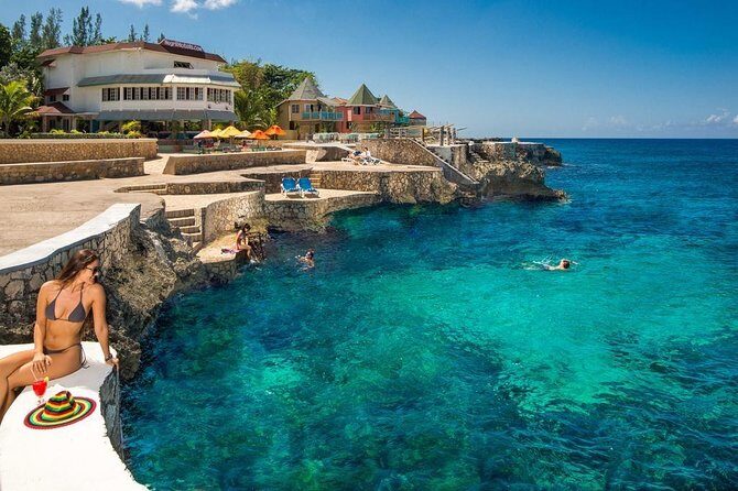 Negril Experience 1- 4 Persons - Customizing Your Day: Beach First, Big Views Later