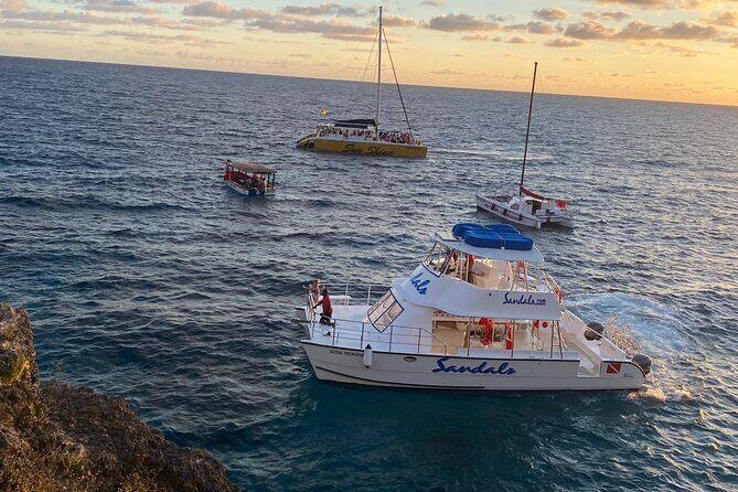 Negril Seven Miles Beach And Ricks Cafe Tour - Who this private Negril tour suits best