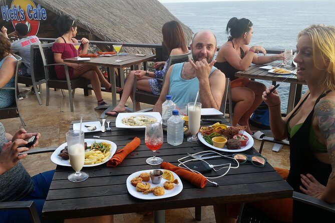 Negril Seven Miles Beach Day and Rick's Cafe Sunset Private Tour - Tips That Make the Day Go Smoothly