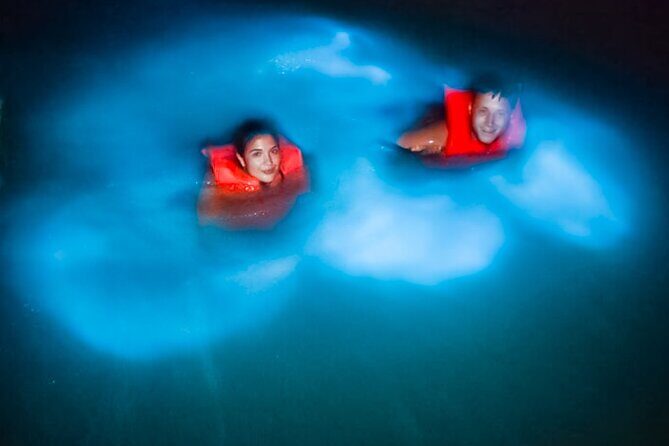 Night Tour-Luminating Blue Lagoon Waters - Should you book Night Tour: Luminating Blue Lagoon Waters?