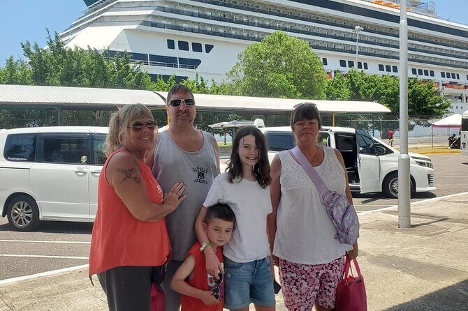 Ocean Coral Spring and Eden Bay Airport transportation services - Private transportation that keeps your group in control