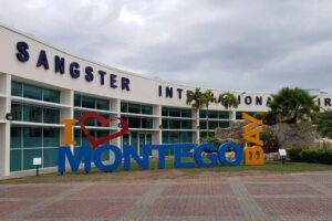 Ocean Coral Spring/Ocean Eden Bay Private Airport Transfer - Meet-and-Greet at MBJ: How You’ll Find Your Driver Fast