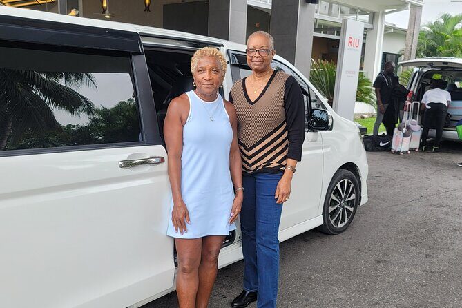 One way Private transfer from Airport to Resorts - The small details that make a big difference