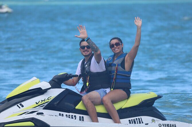Parasailing & Jet Ski-Combo in Montego Bay - Getting there: AC pickup, custom transit stops, and an easy start