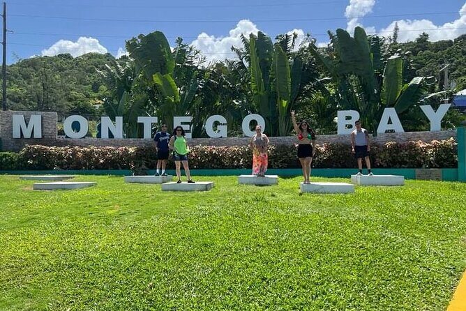Private Airport and Hotel Transfer in Montego Bay - Key Things That Matter With Wayne’s Transfers and Tours