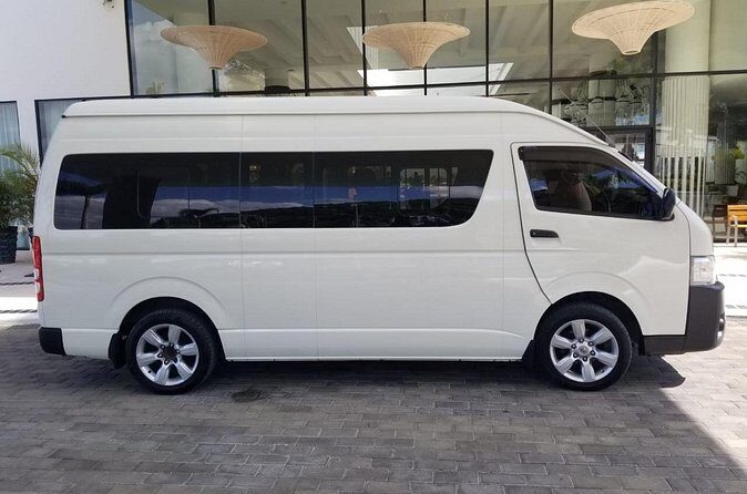 Private Airport Transfer to Hyatt Rose Hall Resort - Meet Point and Hotel Side Details: Hyatt Zilara Rose Hall Reference