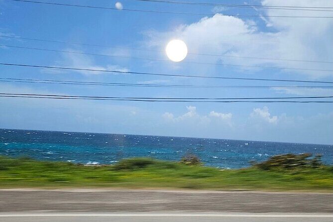 Private airport transfer to negril resorts arrival/departure - What to Expect Inside the Vehicle