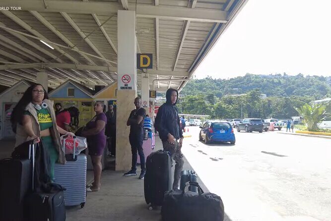 Private Airport Transfer's Departure & Arrival in & around MBJ - Meet-and-Greet at Sangster International Airport (MBJ)