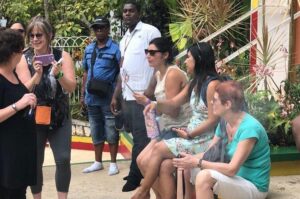 Private & Customize Tour to Bob Marley's Nine Mile and Dunn's River Falls - Pickup timing, meeting window, and the road reality