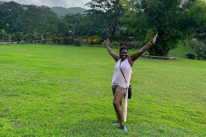 Private Half Day Tour at Benta Falls - Stop at Benta River Falls: the waterfall walk with a guide