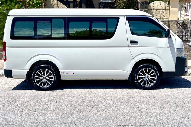 Private Jamaica Transport - What to ask your driver during the 30 minutes