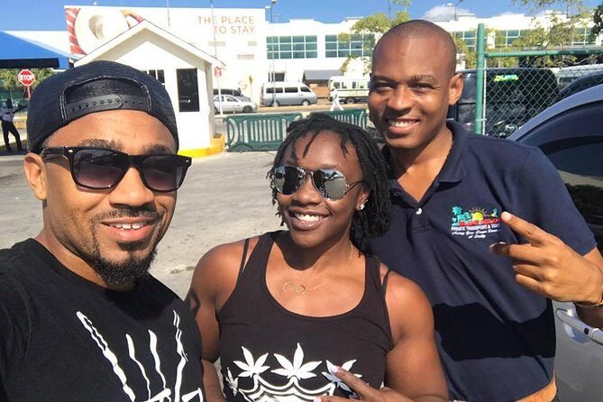 Private: Montego Bay Airport- Negril Resorts on the beach - From MBJ to Negril Beach: Why This Transfer Feels Worth It