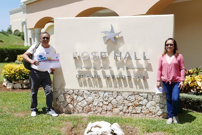 Private Montego Bay Airport Taxi to Iberostar Rose Hall Resort - Meeting at Montego Bay International Airport without the stress