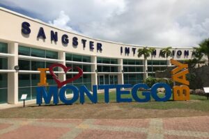 Private Montego Bay Airport Transfer To Hotels in Falmouth - The Meet-and-Greet: Easy Pickup, Real Help With Bags