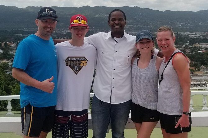 Private Montego Bay City Highlights Tour - Montego Bay Cultural Center: where your orientation begins