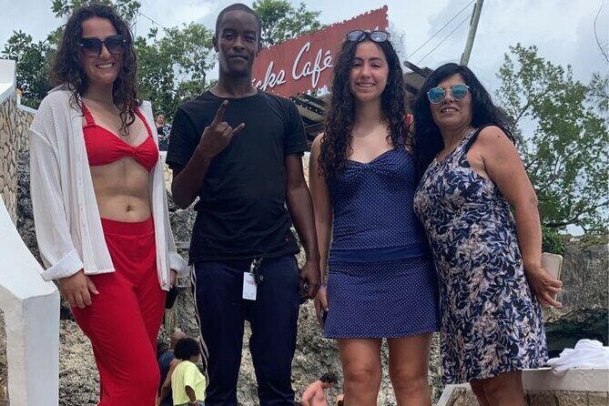 Private Negril 7 Mile Beach and Rick's Cafe Tour from Montego Bay - Rick’s Cafe: Sunset, Cliff-Jumping Energy, and Smart Timing