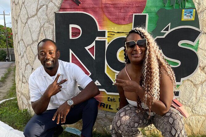 Private Negril DayTrip from Montego Bay Rick’s Café, 7 Mile Beach - Hip Strip stop: a short cultural pulse (not a long shopping spree)