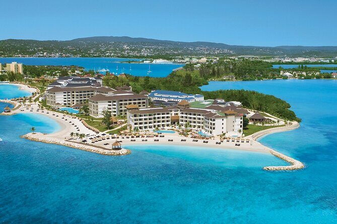 Private Round Trip Airport Transfer From Montego Bay Hotels - Where the Pickup and Drop Actually Work in Montego Bay