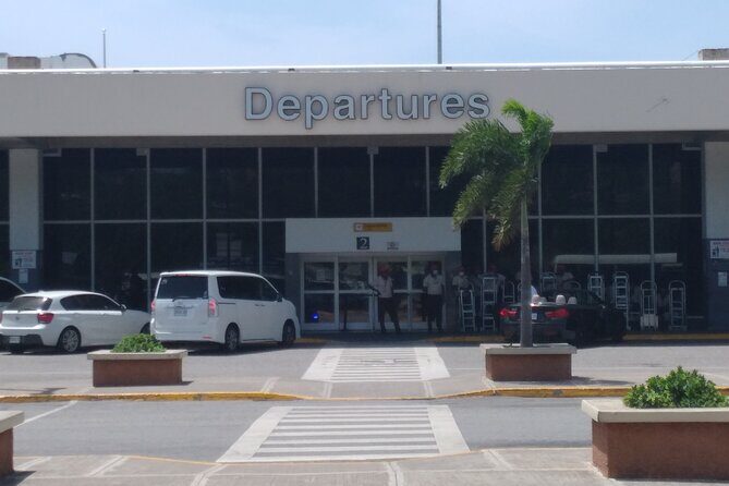 Private Round Trip Airport Transfer from Montego Bay to Ocho Rios - MBJ-to-Ocho Rios Transfers Are About Getting You Started, Not Just Driving