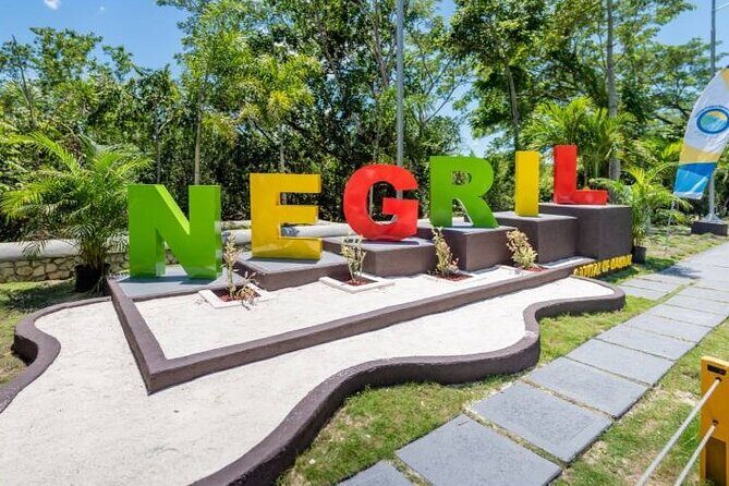 Private Round-Trip Airport Transportation to Negril from MBJ - Quick hits before you go