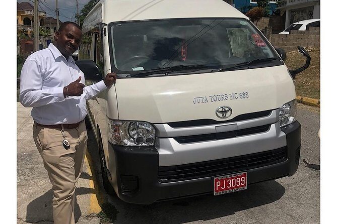 Private Roundtrip Airport Transfer to Resorts in Runaway Bay - Practical Tips That Make This Transfer Easier