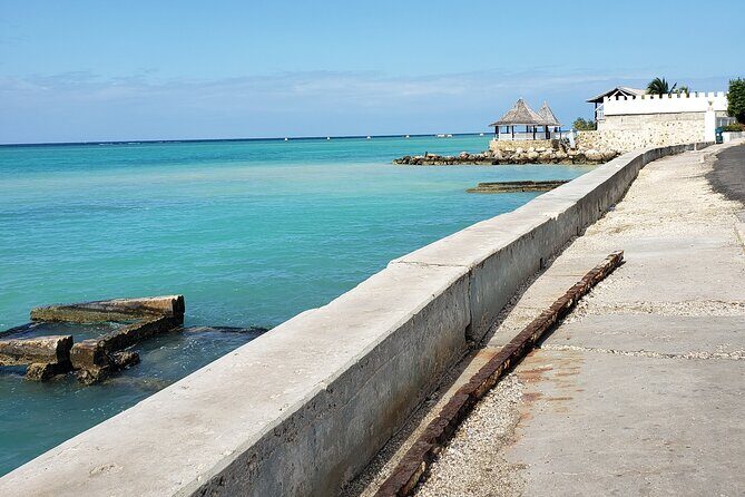 Private Sangsters Int. Airport Pickup to Montego Bay Resorts - Private Sangsters to Montego Bay Resorts: the “skip the hassle” value