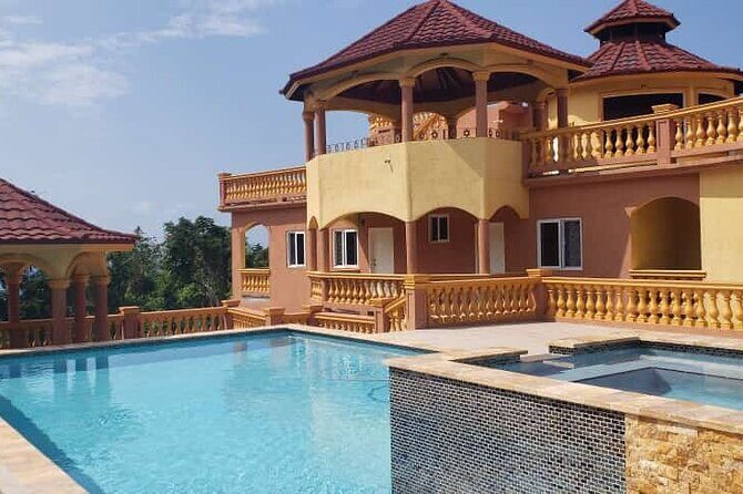 Private Sangsters Int. Airport Pickup to Montego Bay Resorts - Your ride experience: AC comfort plus Jamaican vibes
