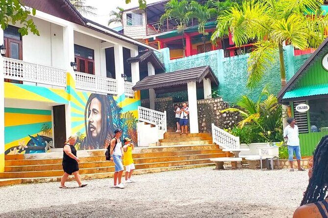 Private Tour Day-Trip Nile mile Bob Marley House With Admission - Admission included means less stress at the gate