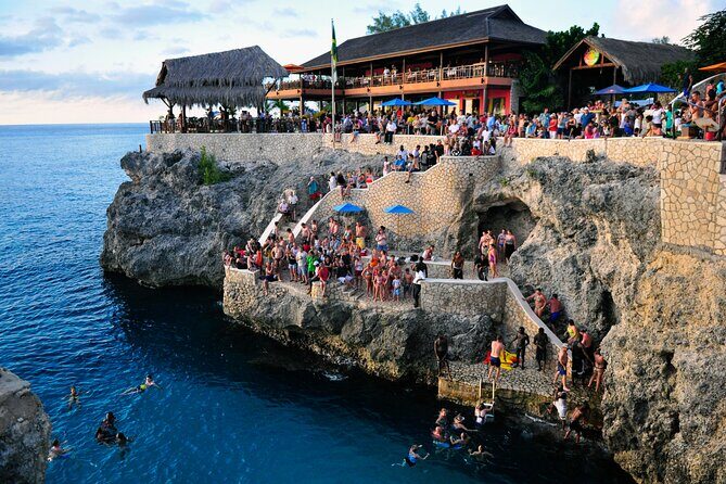 Private Tour of Negril Beach and Sunset at Ricks Cafe - Timing, weather, and comfort tips for a long sunny day