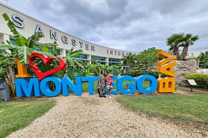Private Transfer From Montego Bay Airport to Hotels in MontegoBay - Why Private Means Less Hassle in Montego Bay