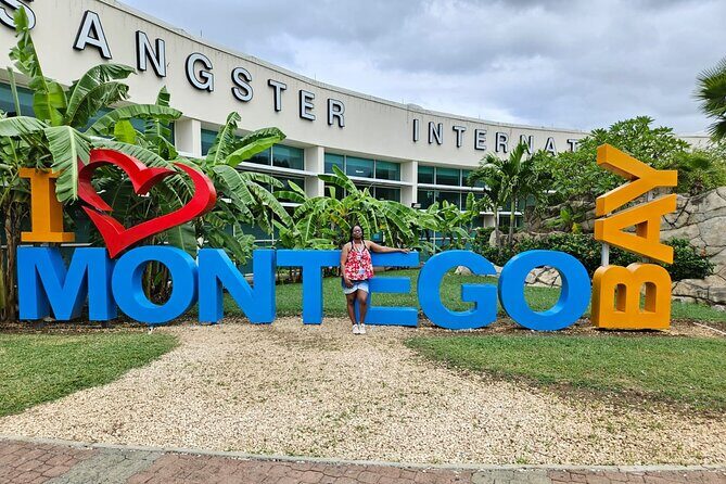 Private Transfer From Montego Bay Airport to Hotels in MontegoBay - The 15–20 Minute Drive to Your Hotel: Comfort + Momentum