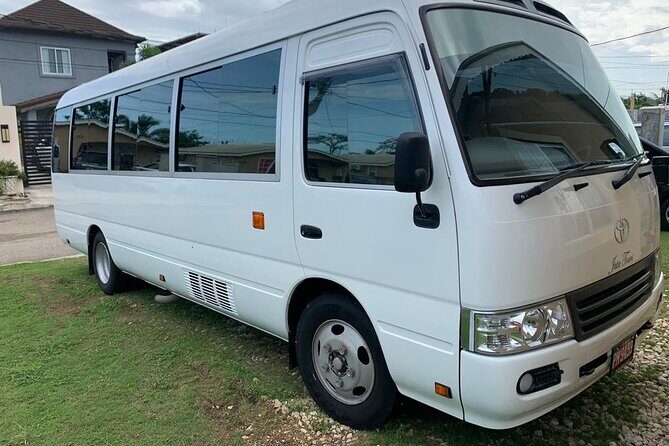 Private Transfer from Montego Bay Airport to Montego Bay Hotels - Montego Bay Airport Pickup: Name Sign, Zero-Stress Meeting